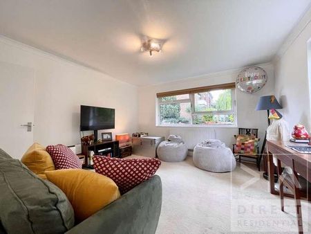 Meadow Court, Epsom, KT18 - Photo 4