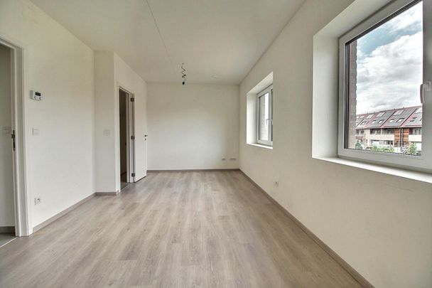 Clos des Compagnons Batisseurs, 1140, Evere - Photo 1