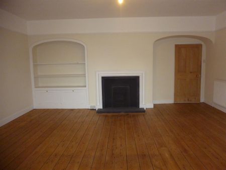 6 bedroom detached house to rent - Photo 2