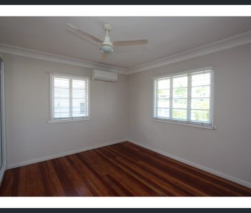 Well-Presented Home in a Prime Annerley Location - Photo 6