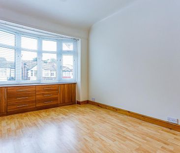 2 bedroom detached house to rent - Photo 4