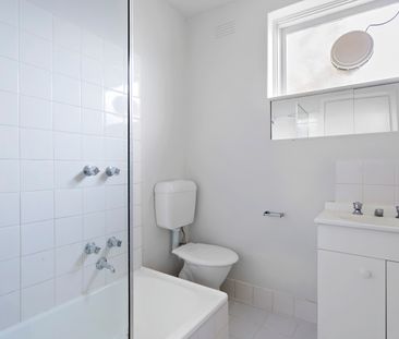 5/10 Highbury Grove, Prahran VIC 3181 - Apartment For Rent | Domain - Photo 4