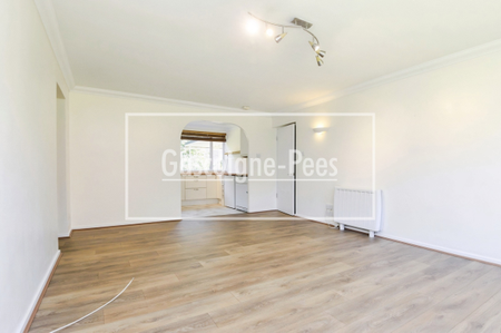 Boxgrove Avenue, Guildford GU1 - Photo 2