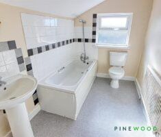 2 BEDROOM House - Terraced - Photo 2