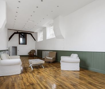 Long Street, Tetbury, GL8 - Photo 2