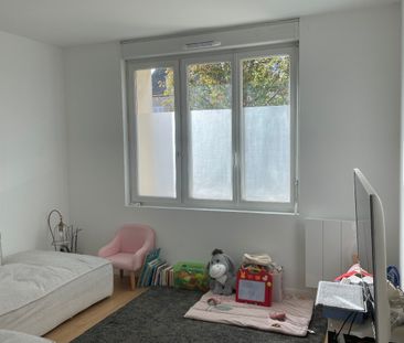 A louer maison de 4 pièces située à Saint Sylvain. - Photo 2