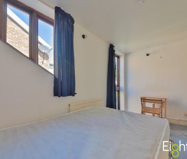 5 bedroom terraced house to rent - Photo 4