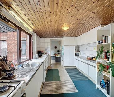 Gezellige woning te huur met 3 slaapkamers en tuin. - Photo 4
