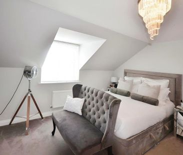 4 bedroom townhouse to rent - Photo 2