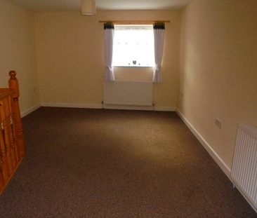 1 bed Terraced House, - Photo 3