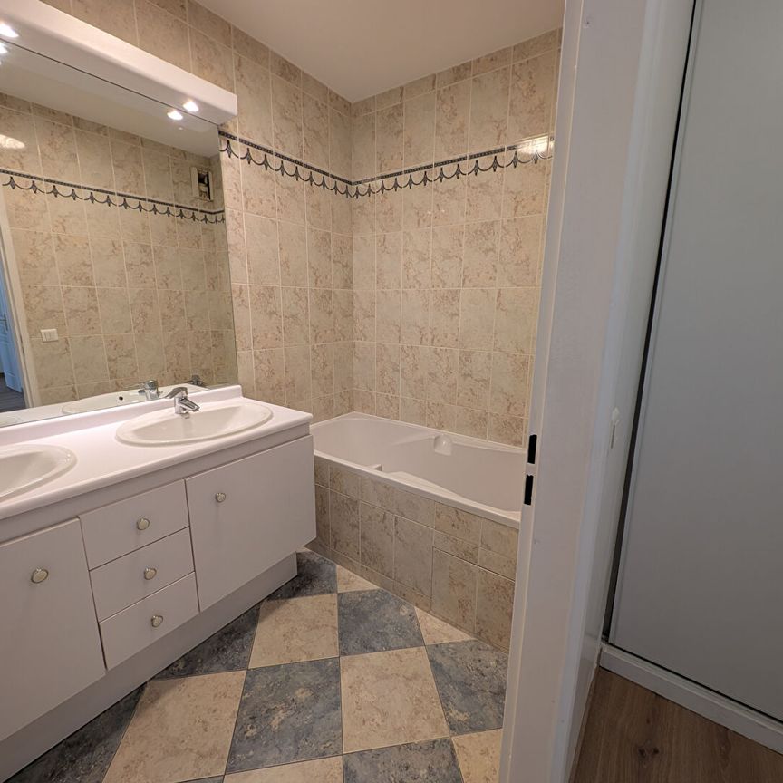 Location Appartement 4 pièces 91m² - Photo 1