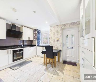 Whiteknights Road, Reading, Berkshire, RG6 - Photo 5