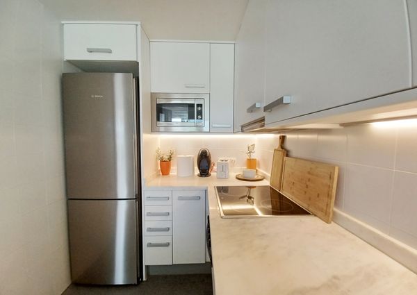 LONG TERM RENTAL. 3 bedroom penthouse apartment for rent with large own large terrace