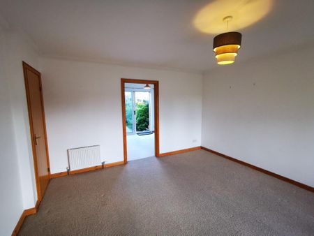 1 bedroom semi-detached house to rent - Photo 2