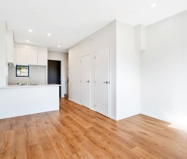 Near new townhouse - Photo 1