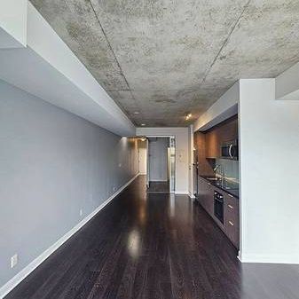 OVER 600 SQ FT 1 BED LOFT KING WEST - Photo 3