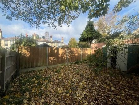 Woodstock Road, Croydon CR0, Property for rent - Photo 4