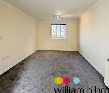 Albany Gardens - Photo 5