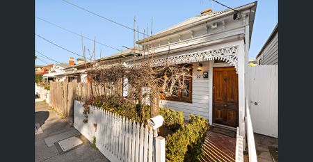 Prime Richmond Residence Offering Lifestyle and Convenience - Photo 5