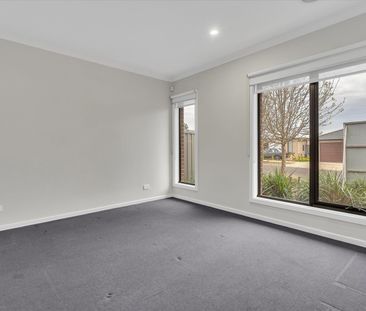 4 Monaco Grove, 3338, Strathtulloh Vic - Photo 1