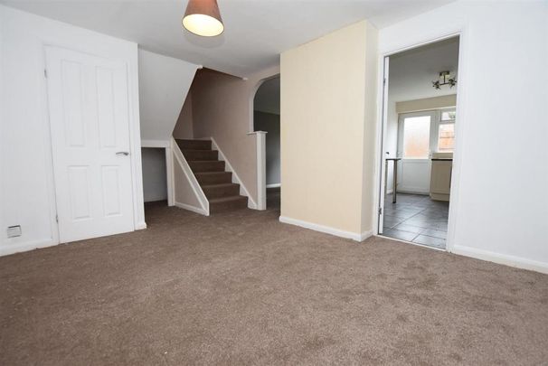 3 bedroom terraced house to rent - Photo 1