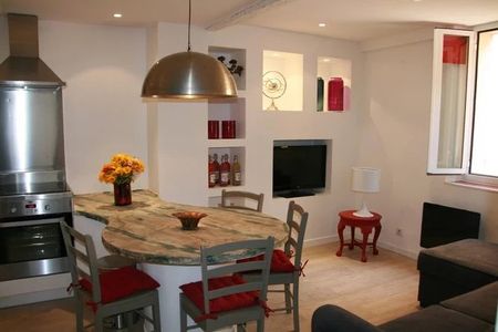 Location Appartement - Antibes Vieil Antibes - Photo 4