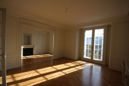 Appartement de réception, 7 Pièces (4 chambres), métro Ternes - Photo 3