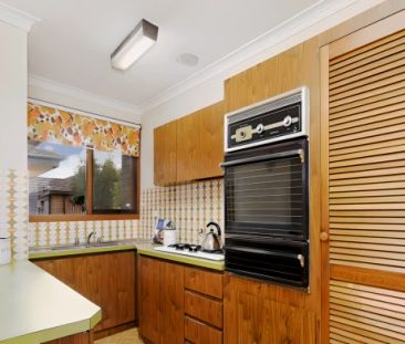 2 Bed, 1 Bath - Photo 5