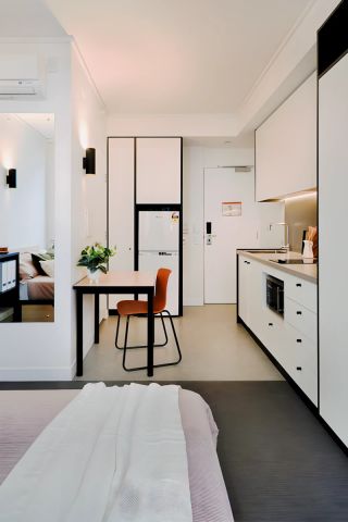 Standard Studio Apartment - Photo 3