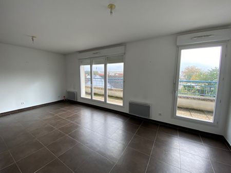 Location appartement 3 pièces, 58.47m², Ozoir-la-Ferrière - Photo 2