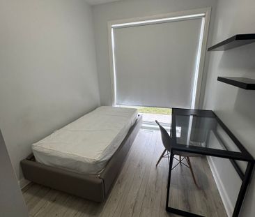 105 Amaya, Ottawa, ON K2A 3X7 - Photo 6