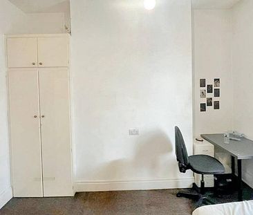 4 bedroom house share to rent - Photo 1