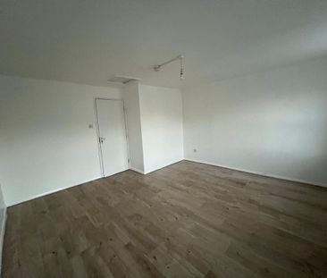 3 bedroom maisonette to rent - Photo 6