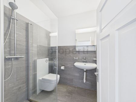 Gemütliche 2.5-Zimmer-Wohnung in Klosters Dorf - Photo 3