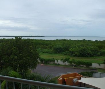18/17 Sunset Drive, Coconut Grove - Photo 4