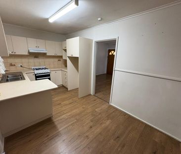 House for Rent in Casula - Photo 6