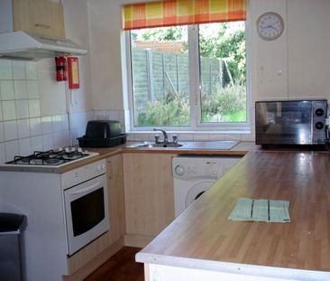3 bedroom house to rent - Photo 3