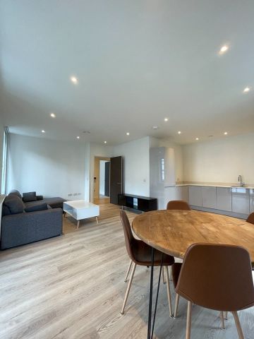 1 Bed Flat, Deauvile Close, E14 - Photo 2