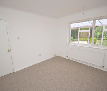 2 bedroom detached bungalow to rent - Photo 6