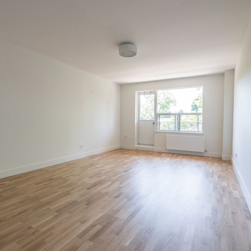 111 Lawton Boulevard - Photo 1