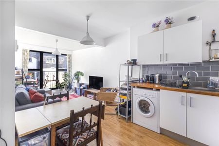 New Cross Road, London, SE14 6TQ - Photo 5