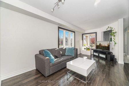 For Lease - 6835 Dillingwood Drive, Mississauga, Ontario - Photo 4