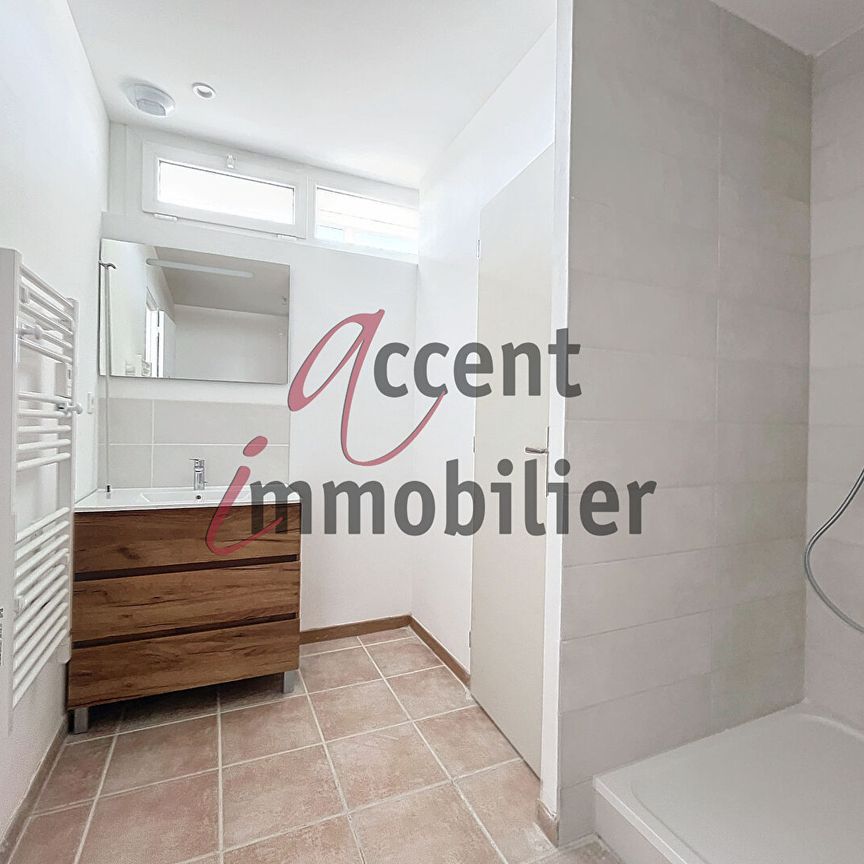 Accent Immobilier Saint-Andiol : Appartement T2 neuf, - Photo 1