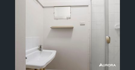 LARGE UPDATED 2 BEDROOM UNIT - Photo 2