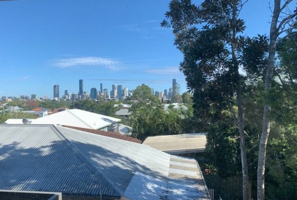 5/77 Forbes Street, Hawthorne QLD, Belconnen - Photo 1