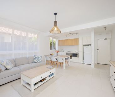 4/37 Foam Street, Elwood VIC 3184 - Apartment For Rent | Domain - Photo 2