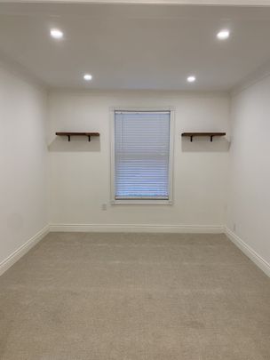 For Lease - 12 Kinrade Avenue, Hamilton, Ontario - Photo 1