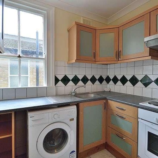 Harlech Road, Southgate, London, N14 - Photo 1