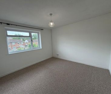 2 bedroom maisonette to rent - Photo 1