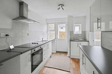 Edinburgh Road, Stamford, PE9 - Photo 5